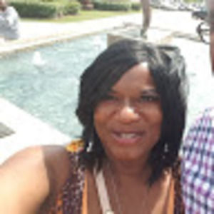 Meet your Posher, Rochelle